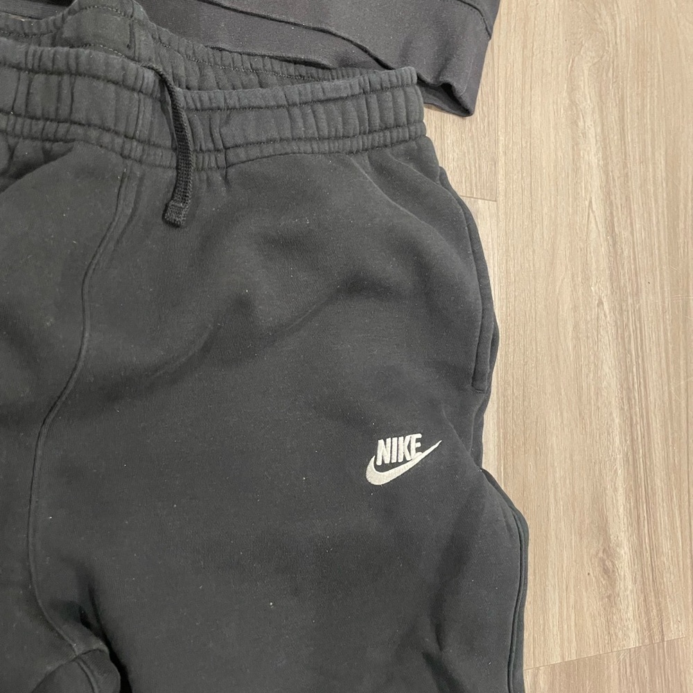 Men’s Nike Sweatsuit - Half-Zip Hoodie and Joggers - Black - Size Large - Picture 3 of 3